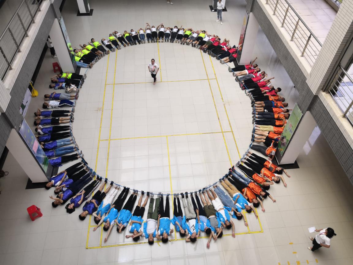 英国上市公司365