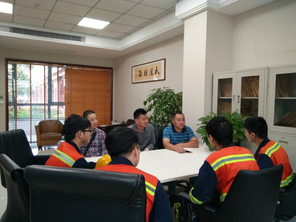 英国上市公司365