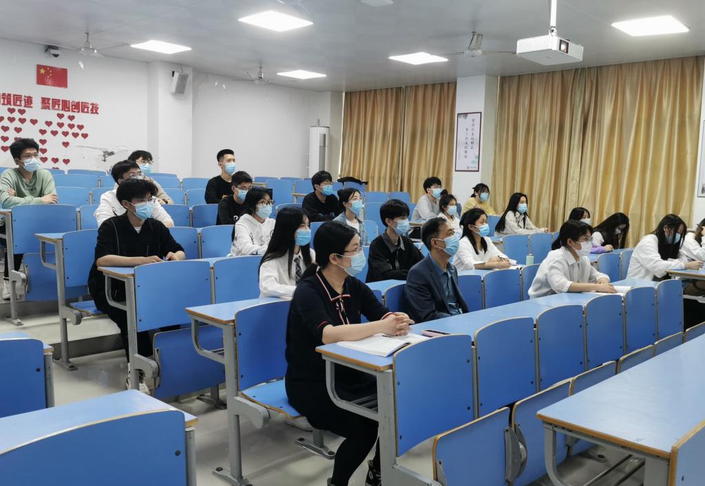 英国上市公司365