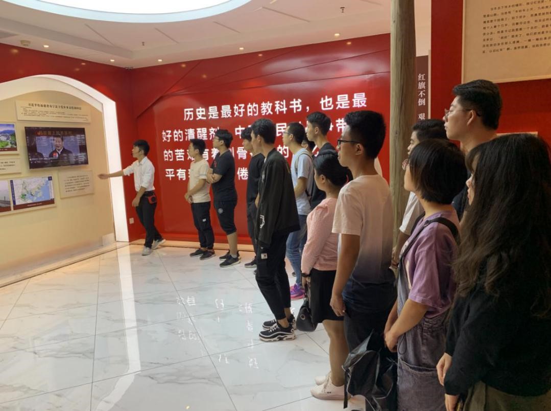 英国上市公司365