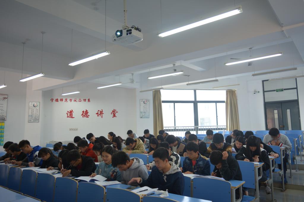 英国上市公司365