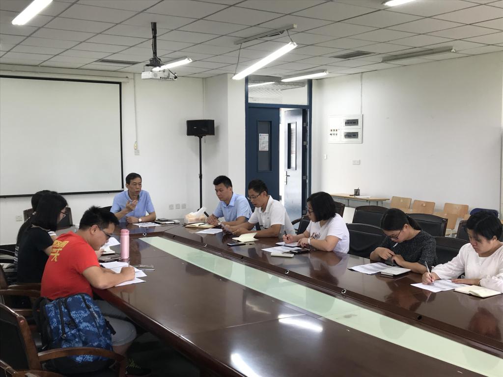 英国上市公司365