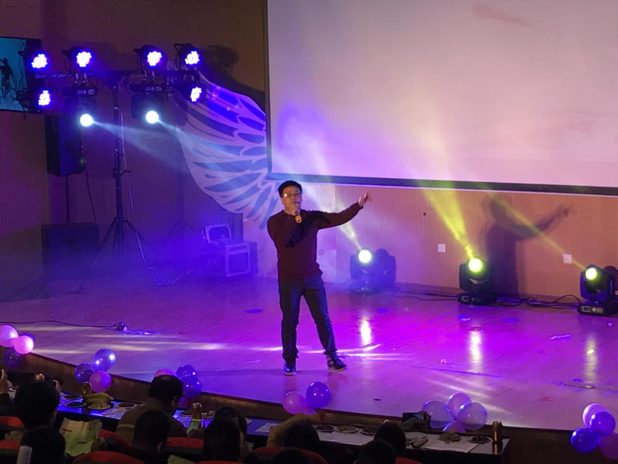 英国上市公司365