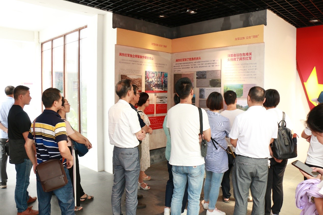 英国上市公司365