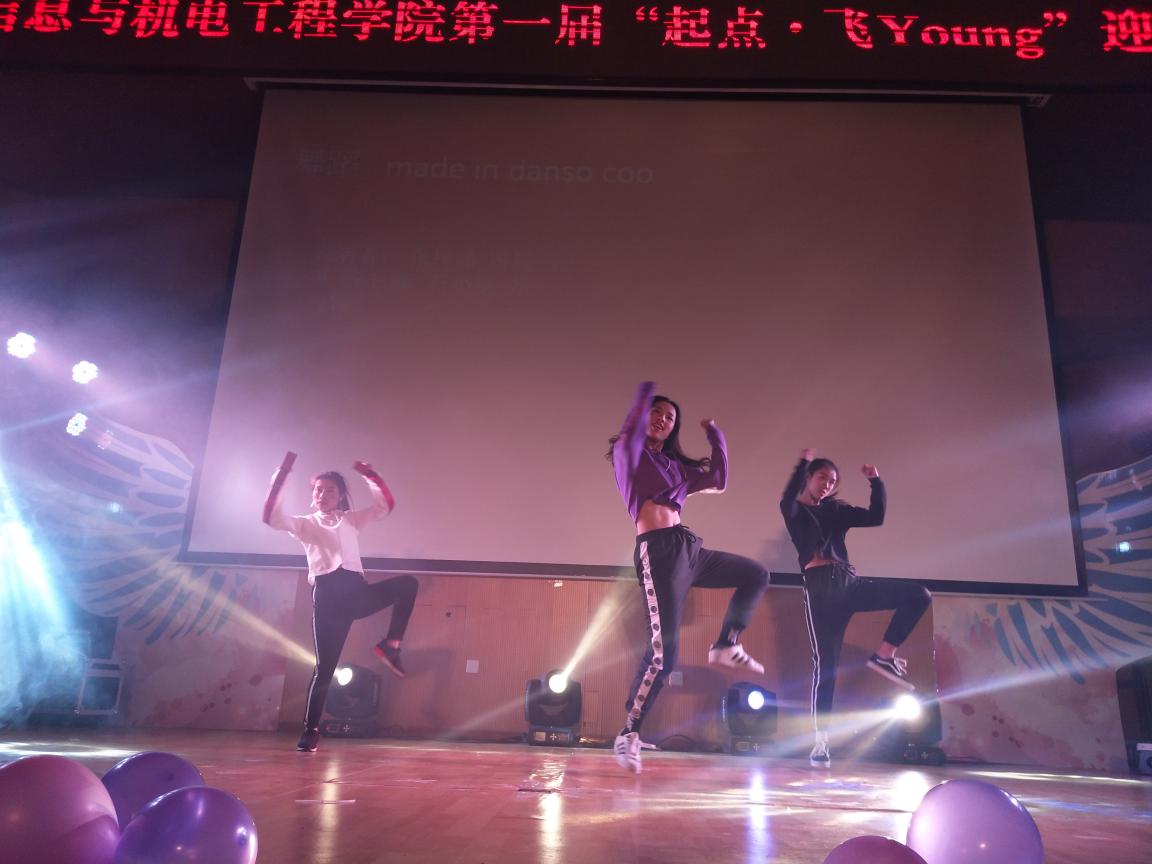 英国上市公司365