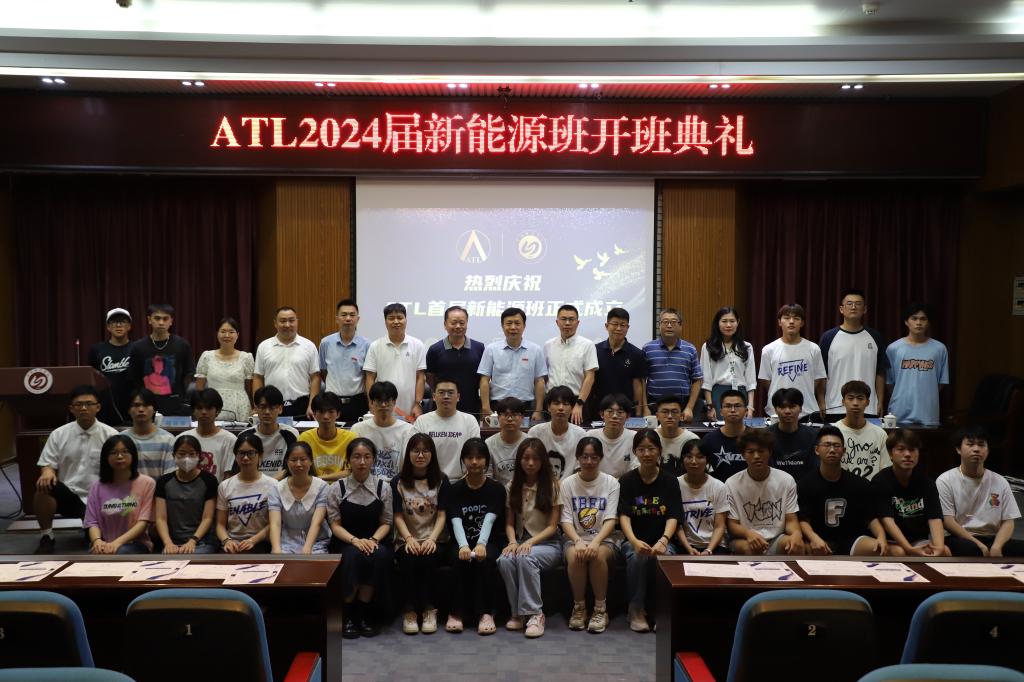 英国上市公司365