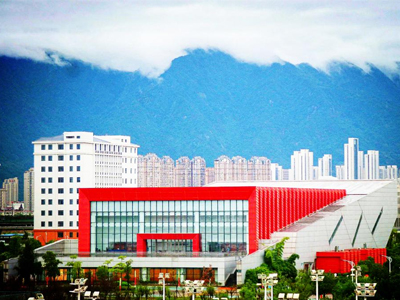 英国上市公司365